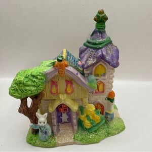 2004 Hoppy Hollow SMALL CHURCH Porcelain Easter Bunny Rabbit Village House 5” H